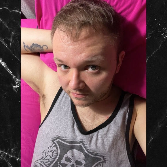 Meet your Posher, Michael - Picture 3 of 3